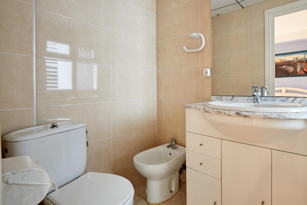 Differentflats Acantilados Salou Room photo